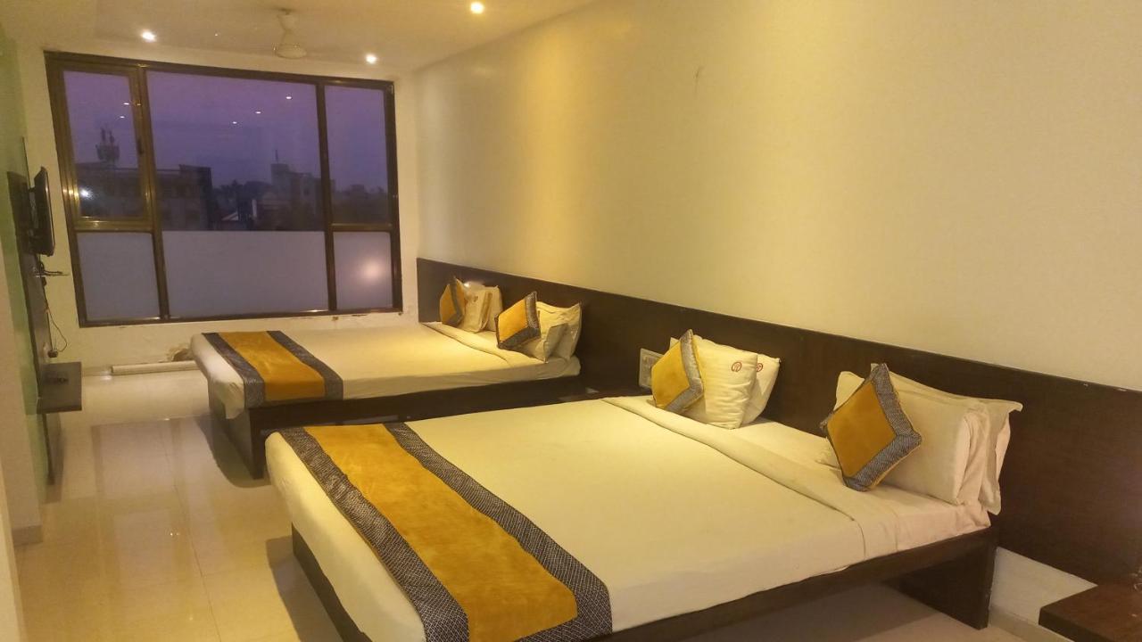 Hotel Golden View Shirdi Exterior photo