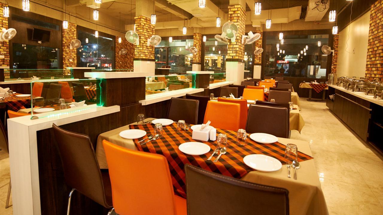 Hotel Golden View Shirdi Exterior photo